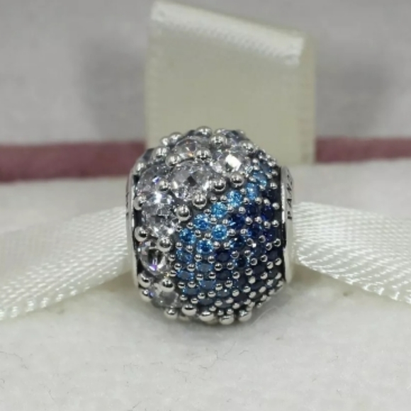 Pandora blue Enchanted pave charm. - Picture 6 of 8
